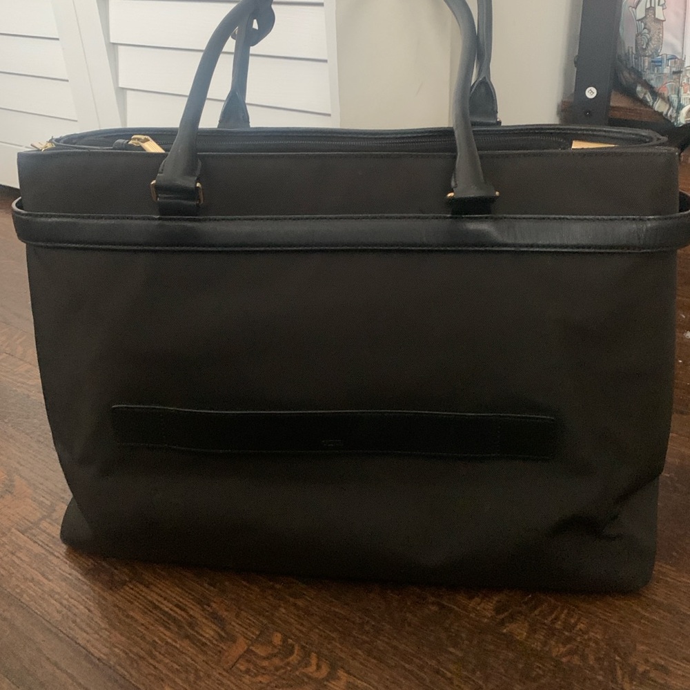 Tumi Tote Bag - Picture 2 of 5